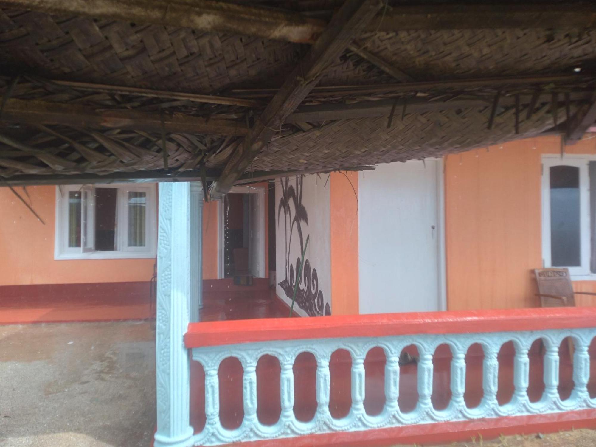 Happy Beach Safari Retreat Hambantota Rum bild